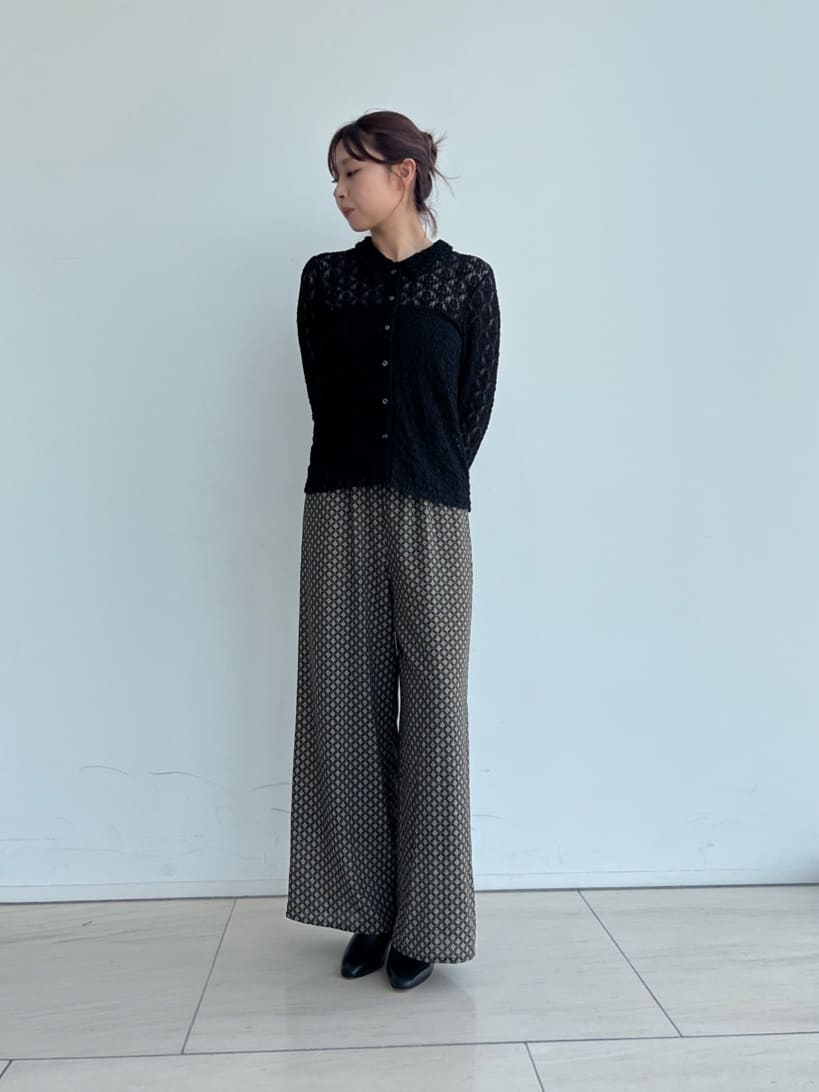 Vinのフラワーレースポロシャツを使ったコーディネートを紹介します。｜Rakuten Fashion(楽天ファッション／旧楽天ブランドアベニュー)6081774