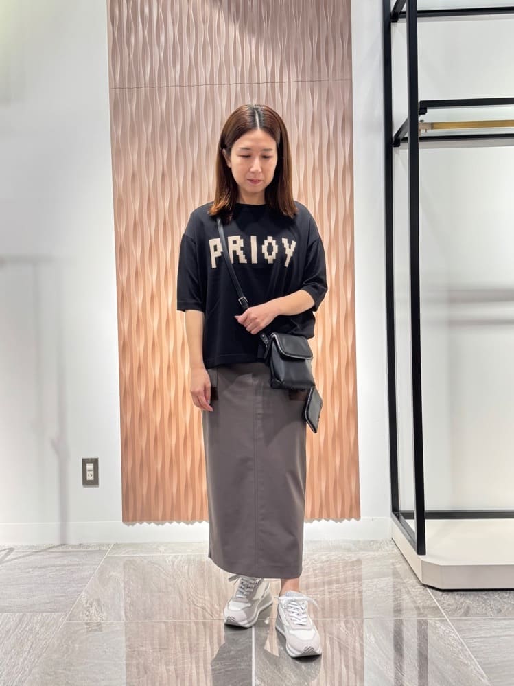 Vinのロゴグラフィックニットプルオーバーを使ったコーディネートを紹介します。｜Rakuten Fashion(楽天ファッション／旧楽天ブランドアベニュー)6092899