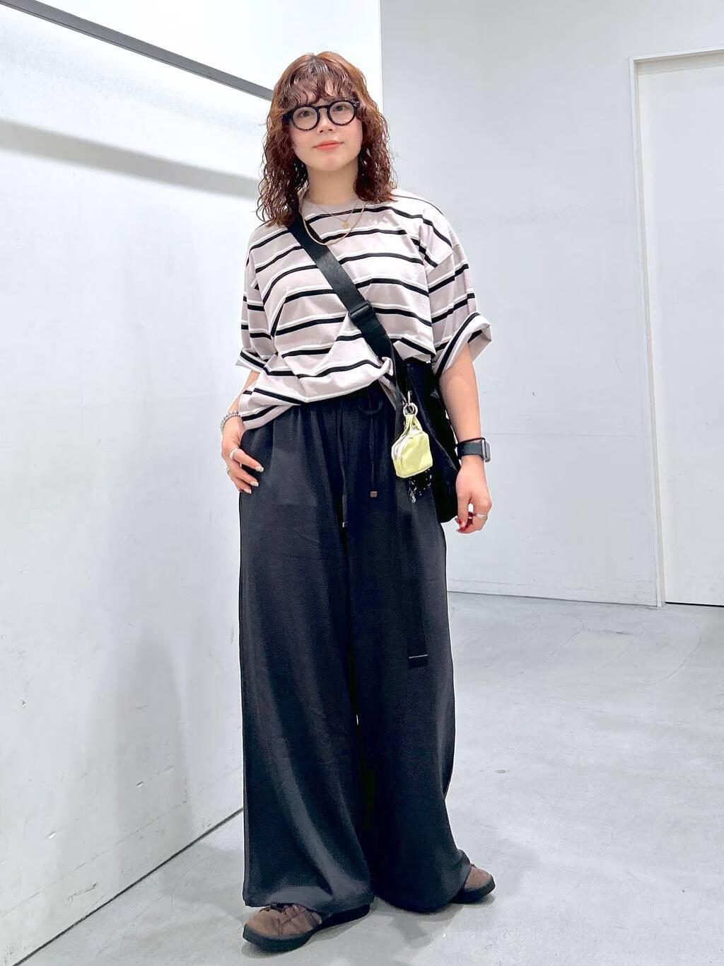 LAKOLEのアソートボーダー半袖Tを使ったコーディネートを紹介します。｜Rakuten Fashion(楽天ファッション／旧楽天ブランドアベニュー)6094065