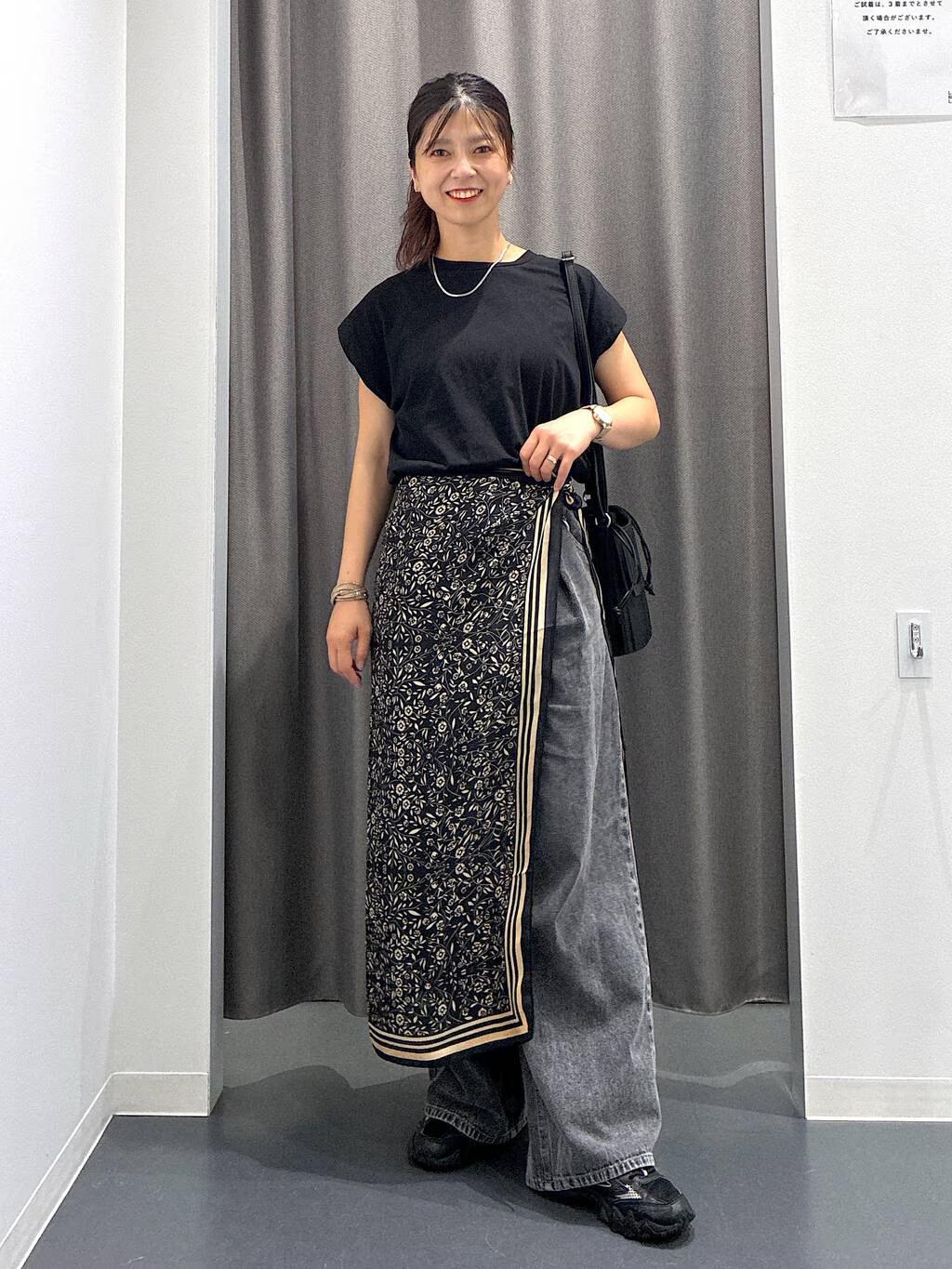 LAKOLEの【接触冷感】coolfiverノースリーブを使ったコーディネートを紹介します。｜Rakuten Fashion(楽天ファッション／旧楽天ブランドアベニュー)6094069