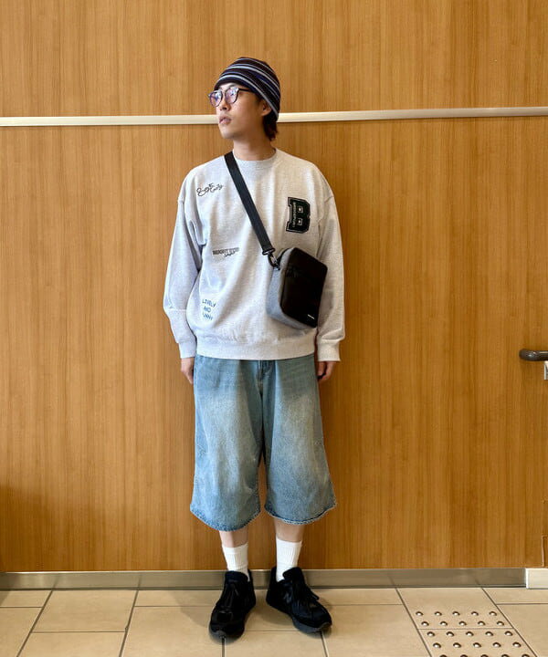 BEAMS HEARTのレタード ウラケ クルーネック スウェットを使ったコーディネートを紹介します。｜Rakuten Fashion(楽天ファッション／旧楽天ブランドアベニュー)6102893