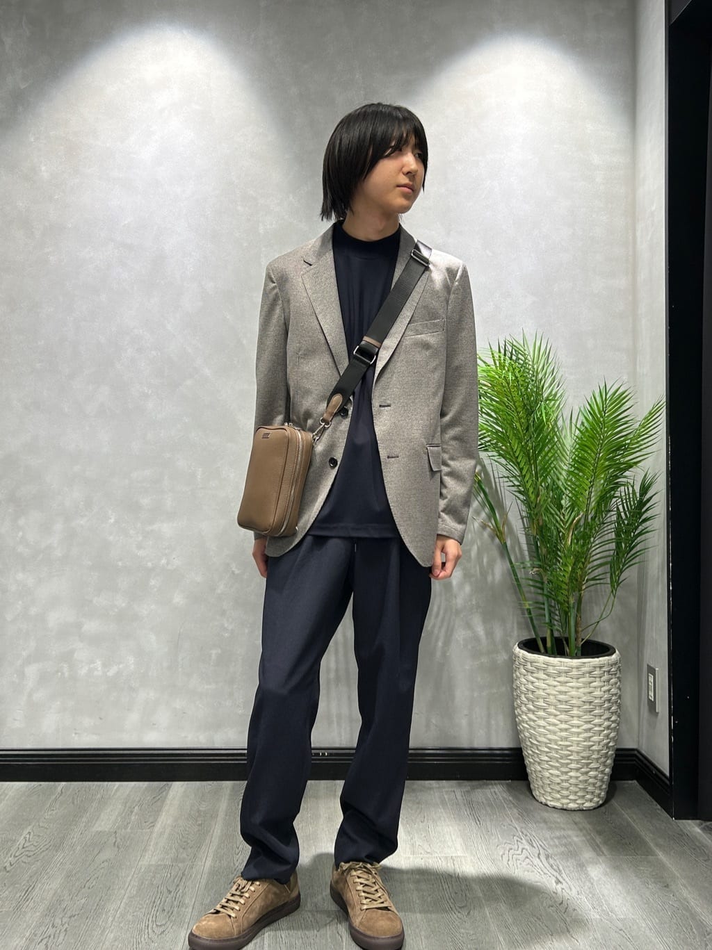 TAKEO KIKUCHIの【COOL CITY WEAR】モックネック プルオーバー /接触冷感を使ったコーディネートを紹介します。｜Rakuten Fashion(楽天ファッション／旧楽天ブランドアベニュー)6103532
