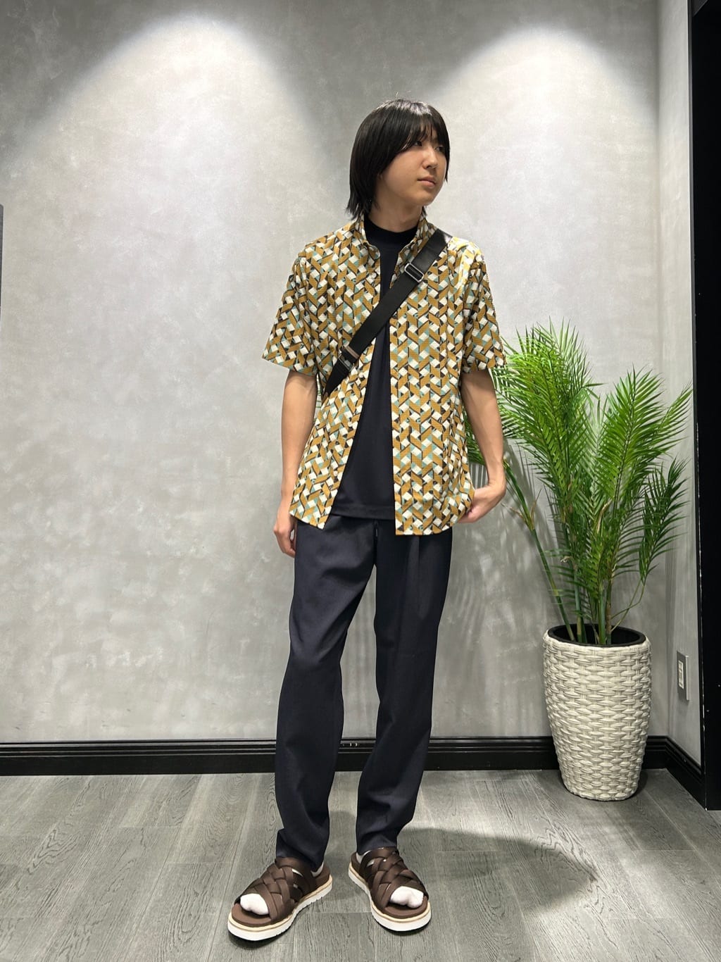 TAKEO KIKUCHIの【COOL CITY WEAR】籠目アート柄 サッカーシャツ /通気性を使ったコーディネートを紹介します。｜Rakuten Fashion(楽天ファッション／旧楽天ブランドアベニュー)6103533