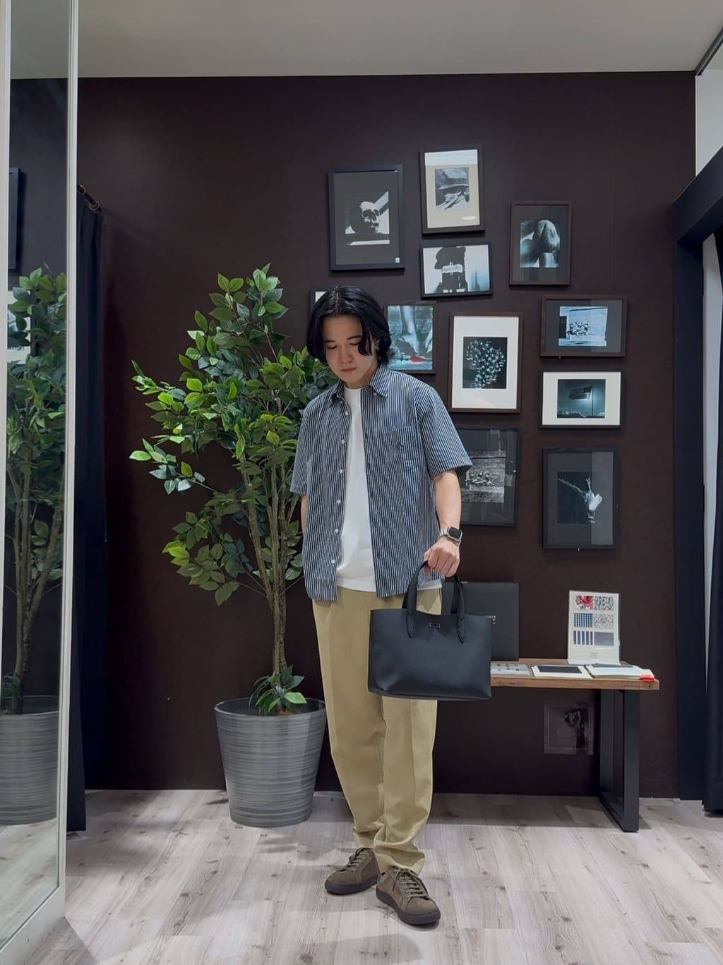 TAKEO KIKUCHIの【COOL CITY WEAR】ストライプジャージ ボタンダウンシャツ /接触冷感を使ったコーディネートを紹介します。｜Rakuten Fashion(楽天ファッション／旧楽天ブランドアベニュー)6104173