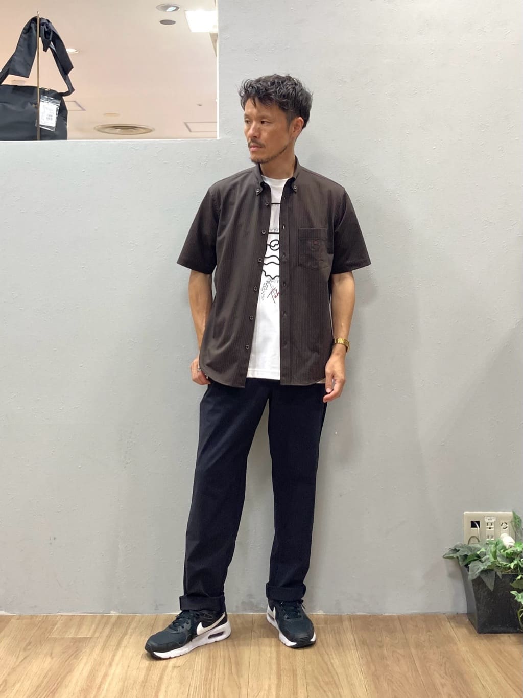 TAKEO KIKUCHIの【COOL CITY WEAR】ストライプジャージ ボタンダウンシャツ /接触冷感を使ったコーディネートを紹介します。｜Rakuten Fashion(楽天ファッション／旧楽天ブランドアベニュー)6108167