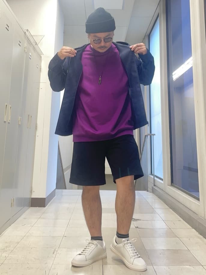 TAKEO KIKUCHIの【軽羽織】カラミ織り フード羽織りシャツを使ったコーディネートを紹介します。｜Rakuten Fashion(楽天ファッション／旧楽天ブランドアベニュー)6113228