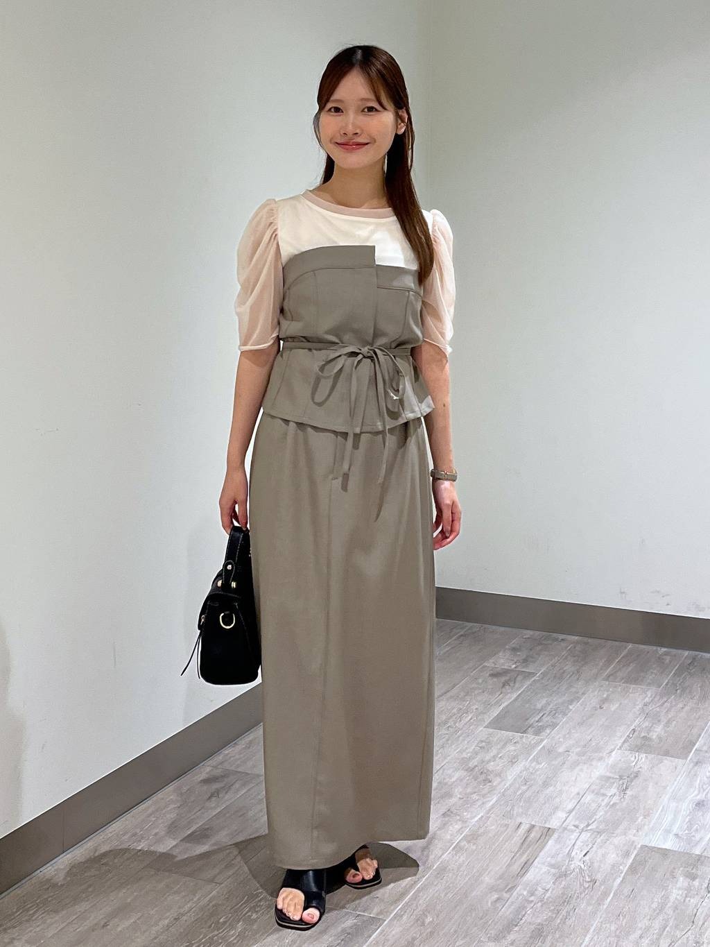 mysty womanのコルセットSET2Pスカートを使ったコーディネートを紹介します。｜Rakuten Fashion(楽天ファッション／旧楽天ブランドアベニュー)6116577