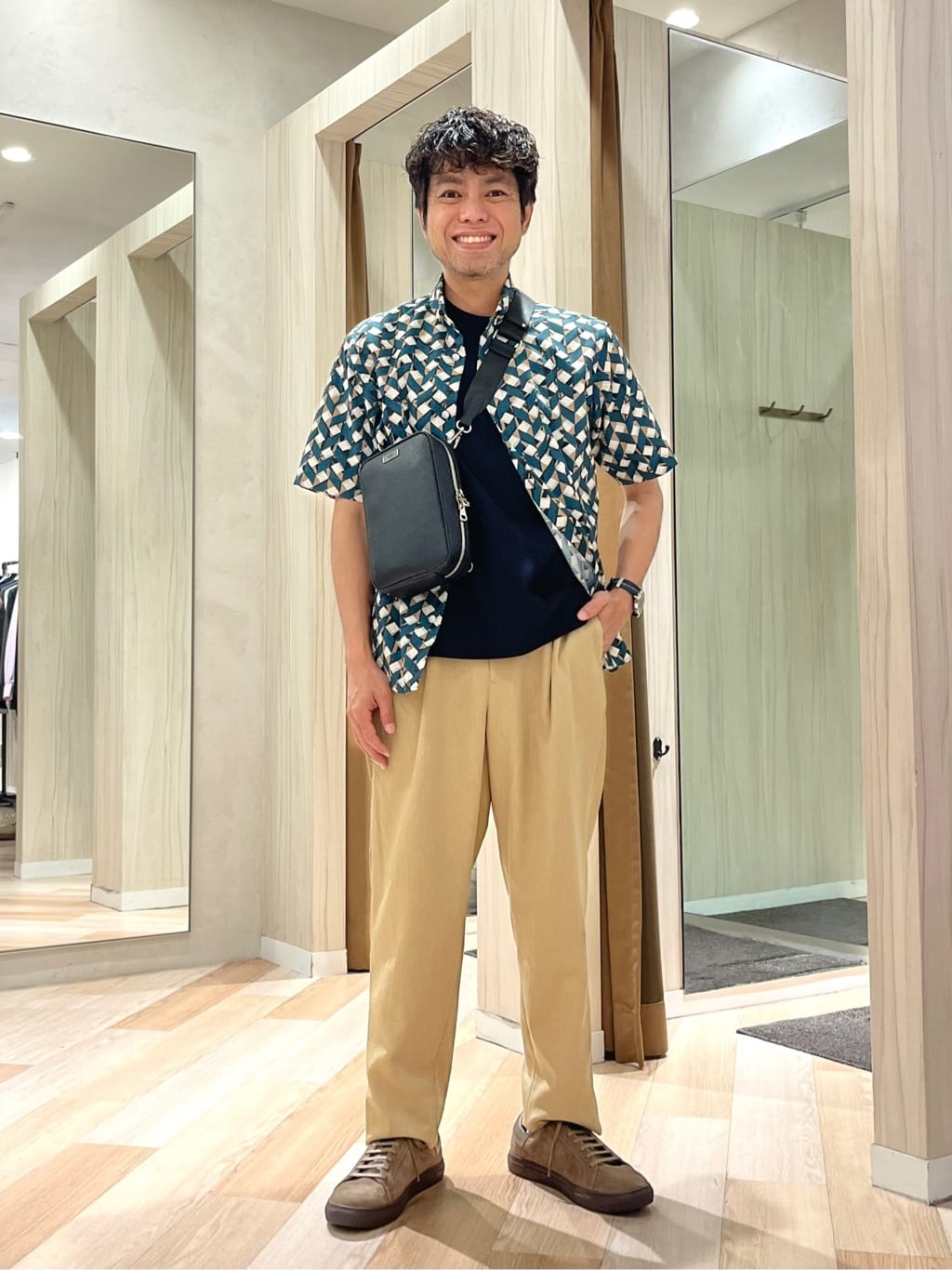 TAKEO KIKUCHIの【COOL CITY WEAR】籠目アート柄 サッカーシャツ /通気性を使ったコーディネートを紹介します。｜Rakuten Fashion(楽天ファッション／旧楽天ブランドアベニュー)6122139