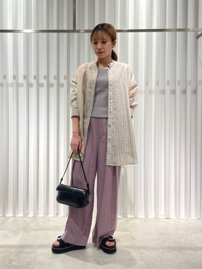 Vinの2WAYニットタンクトップを使ったコーディネートを紹介します。｜Rakuten Fashion(楽天ファッション／旧楽天ブランドアベニュー)6125154