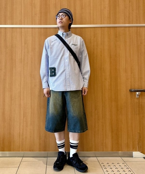 BEAMS HEARTのレタード オックスフォード ボタンダウンシャツを使ったコーディネートを紹介します。｜Rakuten Fashion(楽天ファッション／旧楽天ブランドアベニュー)6127153