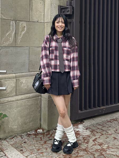 AS KNOW AS plusの♪アレンジ可能2WAY オンブレチェック ダブルポケットシャツを使ったコーディネートを紹介します。｜Rakuten Fashion(楽天ファッション／旧楽天ブランドアベニュー)6127462