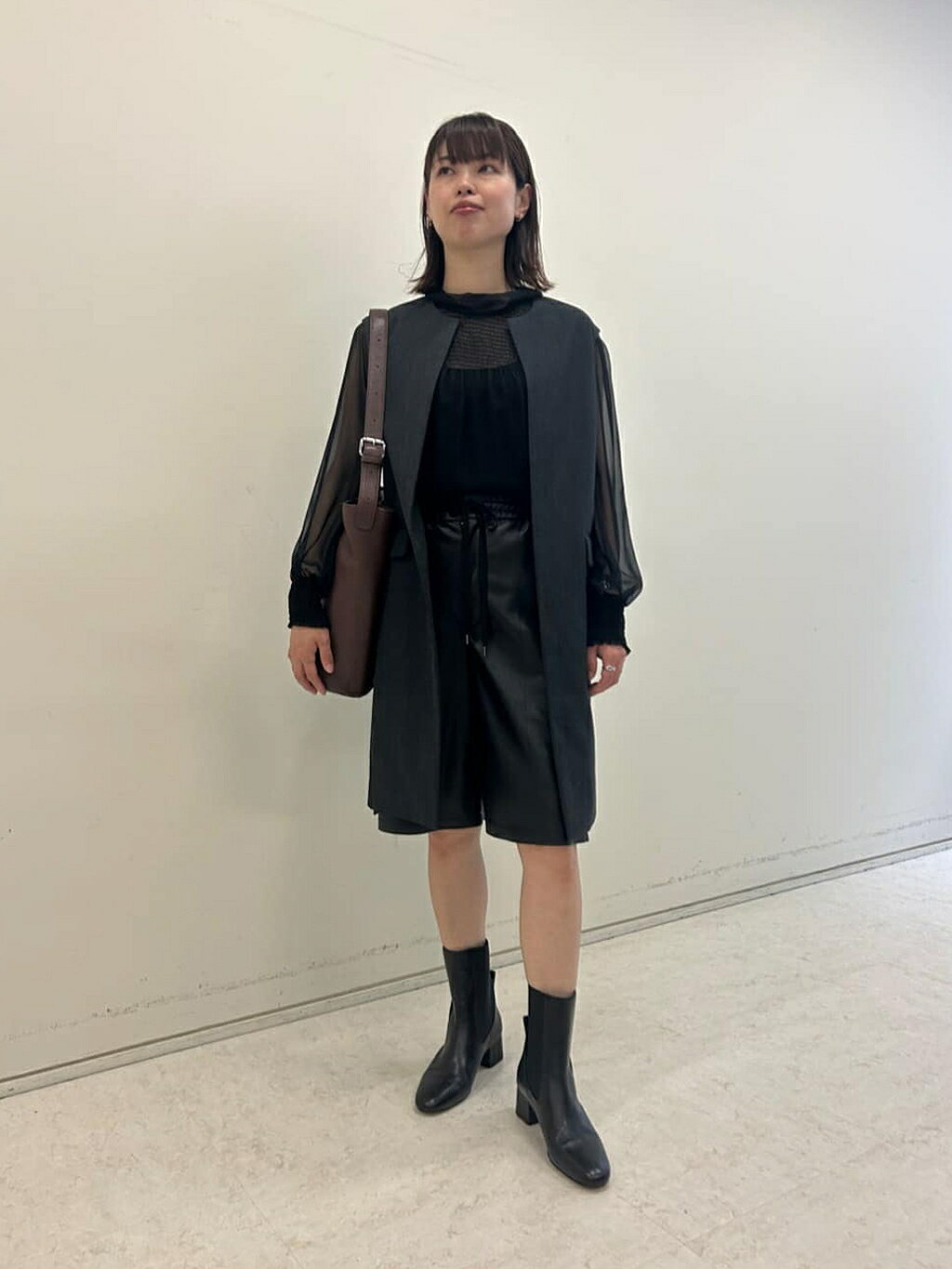 TOMORROWLAND | レザーライク ハーフパンツ | Rakuten Fashion(楽天