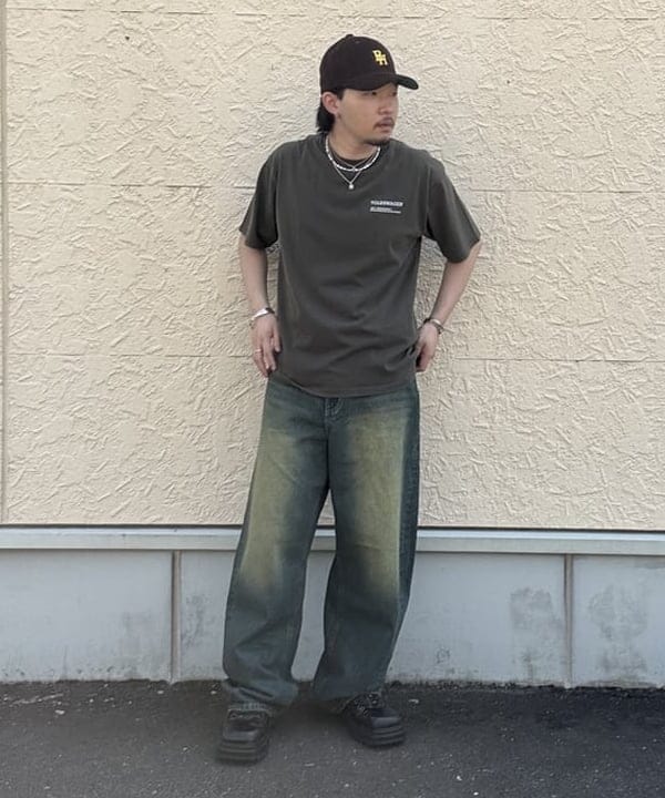 BEAMS HEARTのブラスト カーブ バギーデニムを使ったコーディネートを紹介します。｜Rakuten Fashion(楽天ファッション／旧楽天ブランドアベニュー)6140764