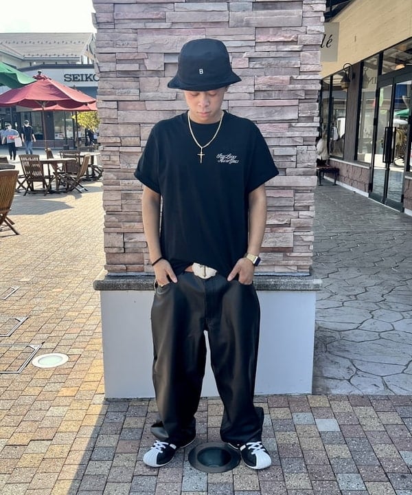 B:MING LIFE STORE by BEAMSのBEAMS HEART / ナイロン バケットハットを使ったコーディネートを紹介します。｜Rakuten Fashion(楽天ファッション／旧楽天ブランドアベニュー)6140825