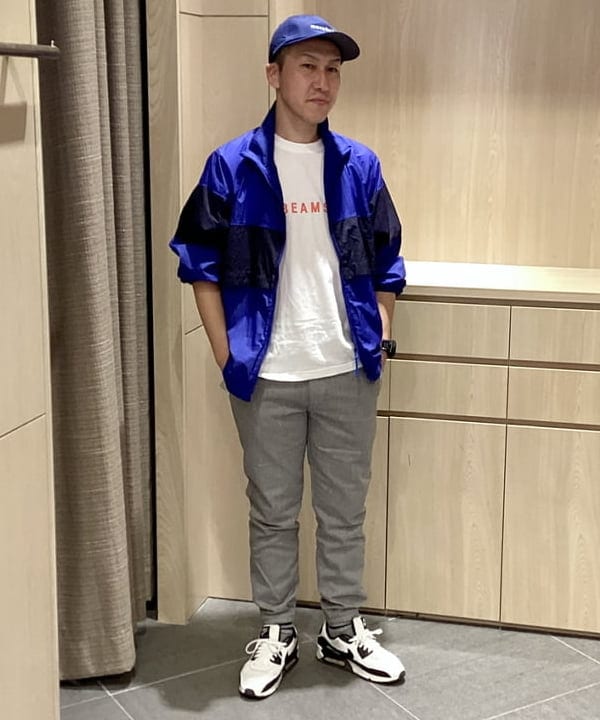 BEAMS OUTLETのBEAMS / 2トーン ジップアップ ブルゾンを使ったコーディネートを紹介します。｜Rakuten Fashion(楽天ファッション／旧楽天ブランドアベニュー)6141048