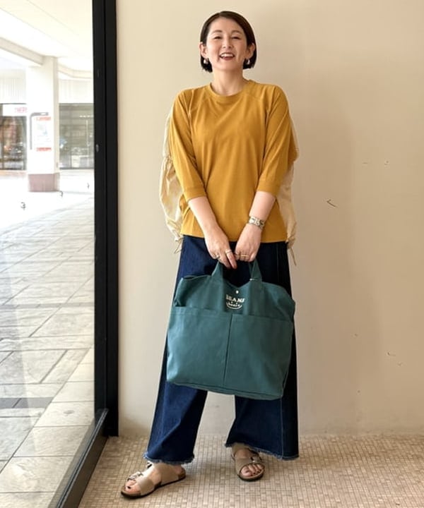 BEAMS HEARTの後ろストライプ ラグラン プルオーバーを使ったコーディネートを紹介します。｜Rakuten Fashion(楽天ファッション／旧楽天ブランドアベニュー)6141122