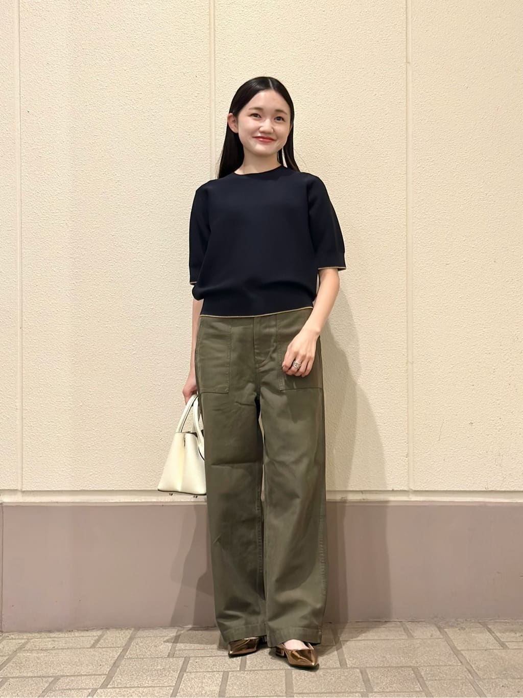 UNITED ARROWS LTD. OUTLETのラメライン ショートスリーブ ニットを使ったコーディネート | Rakuten ...