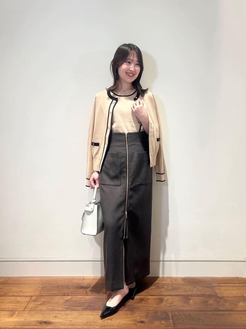 allurevilleのメランジピンヘッドサススカートを使ったコーディネートを紹介します。｜Rakuten Fashion(楽天ファッション／旧楽天ブランドアベニュー)6145130