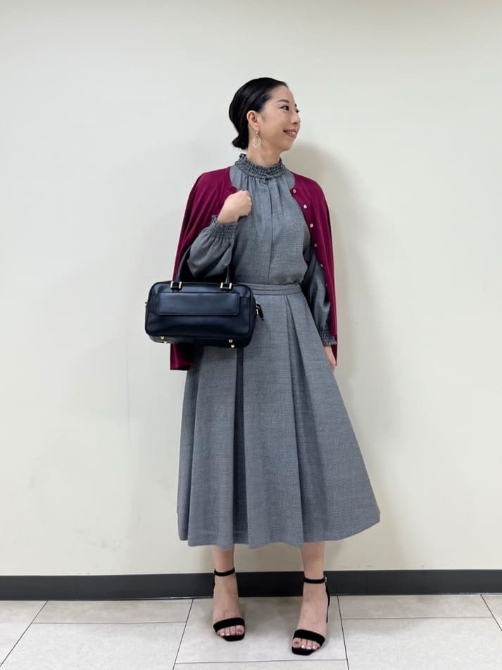 AMACAのアルタニカシアートロブラウスを使ったコーディネートを紹介します。｜Rakuten Fashion(楽天ファッション／旧楽天ブランドアベニュー)6147553