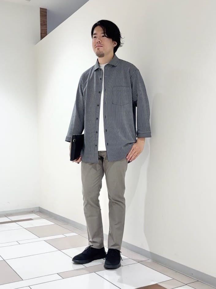 TAKEO KIKUCHIの【抗菌防臭/7分袖】サッカージャージ ストライプシャツを使ったコーディネートを紹介します。｜Rakuten Fashion(楽天ファッション／旧楽天ブランドアベニュー)6147969