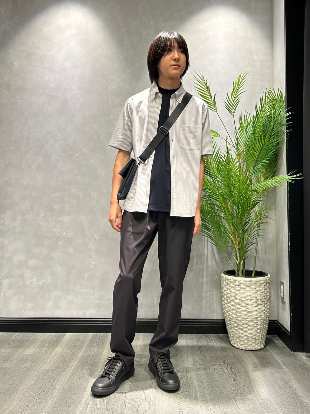 TAKEO KIKUCHIの【COOL CITY WEAR】ストライプジャージ ボタンダウンシャツ /接触冷感を使ったコーディネートを紹介します。｜Rakuten Fashion(楽天ファッション／旧楽天ブランドアベニュー)6148111