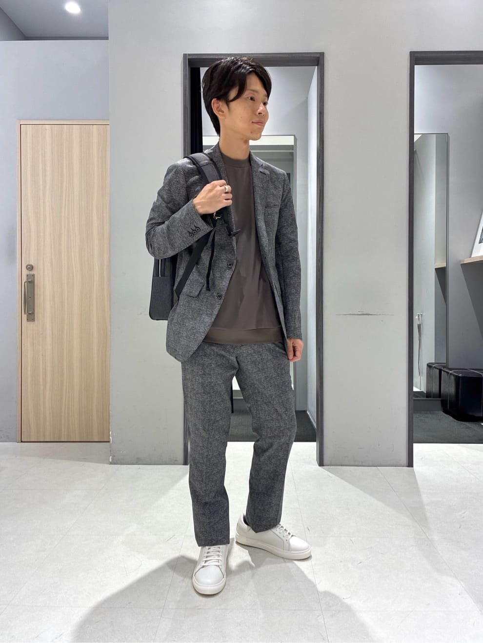 TAKEO KIKUCHIの【抗菌防臭】COOL DOTS(R)ドビープリント ジャケットを使ったコーディネートを紹介します。｜Rakuten Fashion(楽天ファッション／旧楽天ブランドアベニュー)6148814