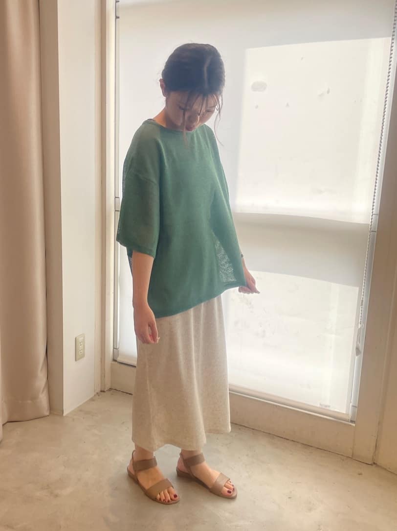 AMERICAN HOLICのSET メッシュプルオーバー+キャミソールを使ったコーディネートを紹介します。｜Rakuten Fashion(楽天ファッション／旧楽天ブランドアベニュー)6149191