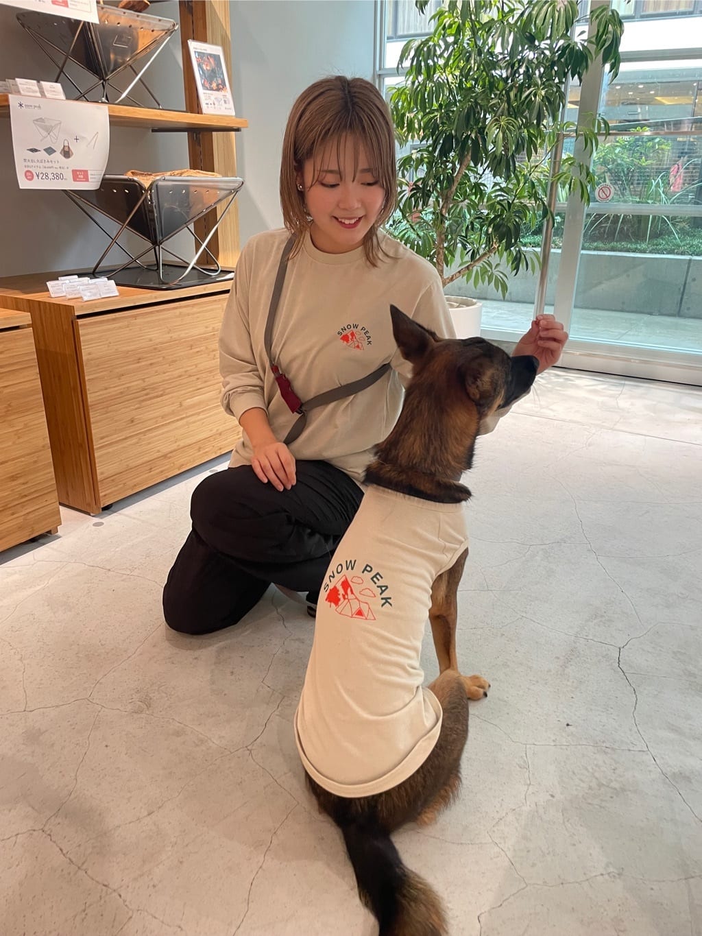Snow PeakのLiving With Nature L/S T-Shirtを使ったコーディネートを紹介します。｜Rakuten Fashion(楽天ファッション／旧楽天ブランドアベニュー)6150898