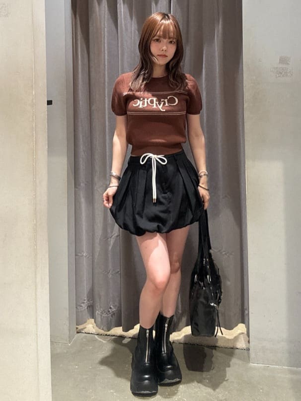 SLYのFRONT ZIP CHUNKY ブーツを使ったコーディネート | Rakuten