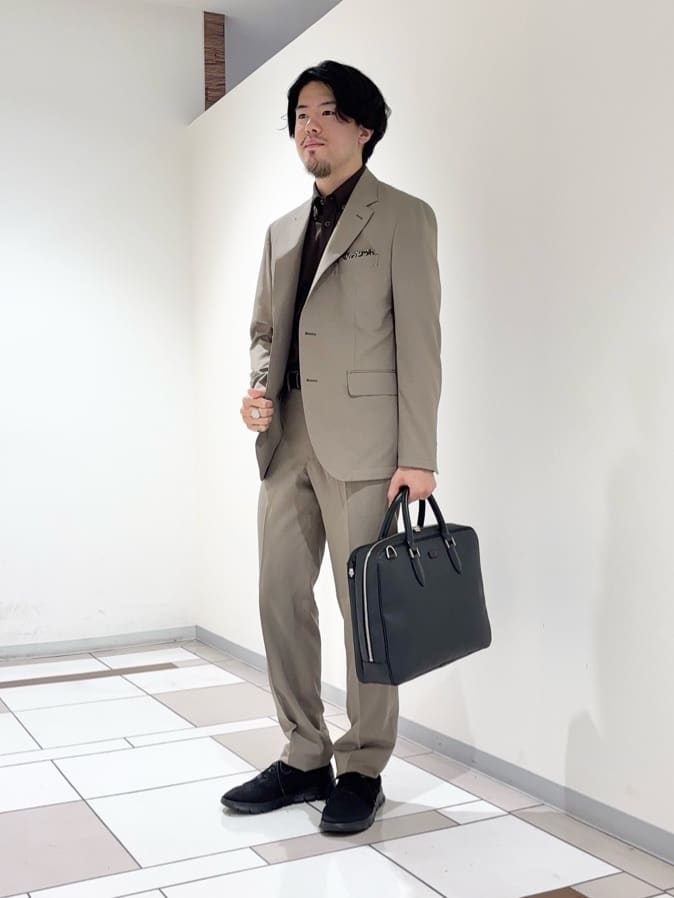 TAKEO KIKUCHIの【COOL CITY WEAR】アーバンクール ジャケット /接触冷感・吸水速乾を使ったコーディネートを紹介します。｜Rakuten Fashion(楽天ファッション／旧楽天ブランドアベニュー)6152623