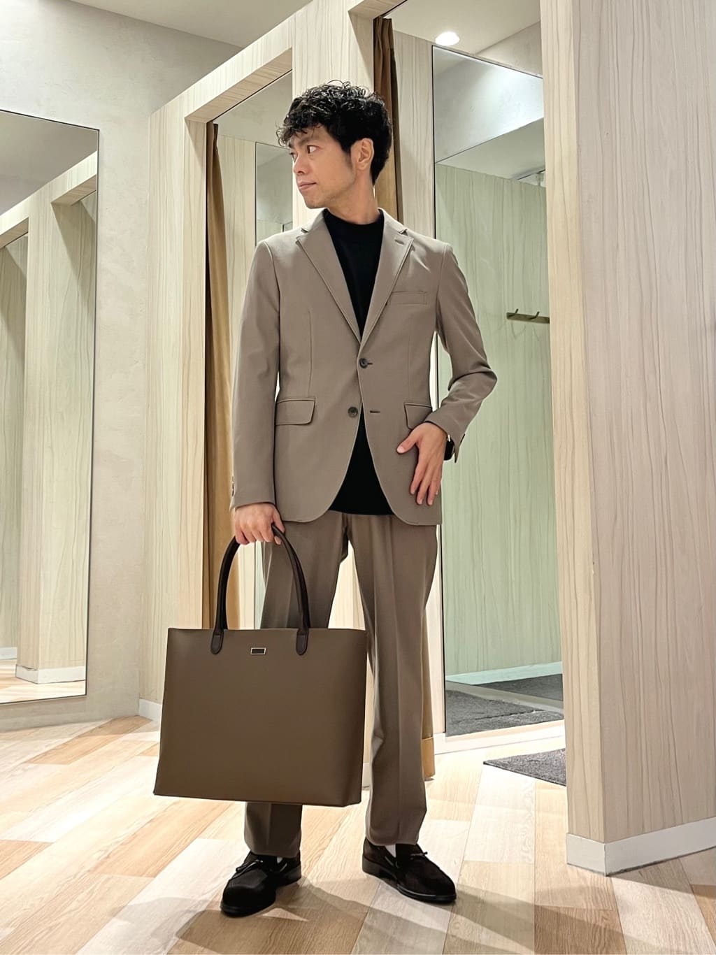 TAKEO KIKUCHIの【360°ストレッチ/セットアップ対応】None Of Stress ジャケットを使ったコーディネートを紹介します。｜Rakuten Fashion(楽天ファッション／旧楽天ブランドアベニュー)6156446