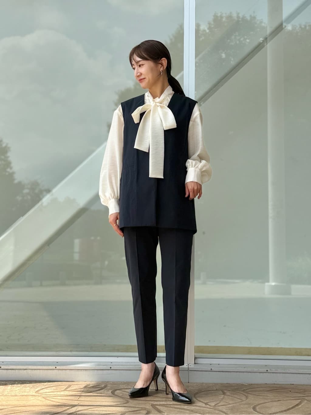 UNITED ARROWS LTD. OUTLET | ドット ジャガード Vノーカラー ベスト