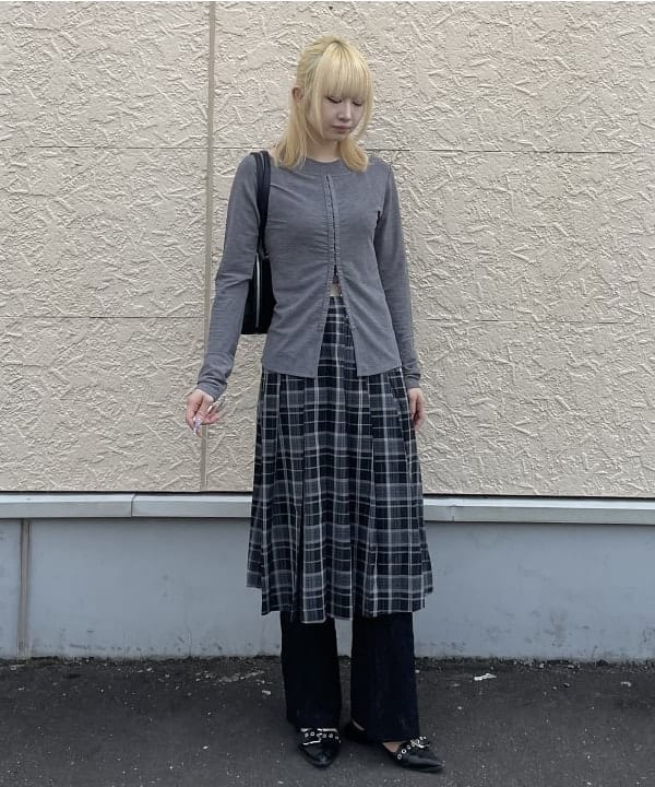 BEAMS HEARTのカーディガン * タンクトップ レイヤード プルオーバーを使ったコーディネートを紹介します。｜Rakuten Fashion(楽天ファッション／旧楽天ブランドアベニュー)6159734