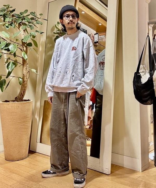 BEAMS HEARTのペイント スウェットを使ったコーディネートを紹介します。｜Rakuten Fashion(楽天ファッション／旧楽天ブランドアベニュー)6159988