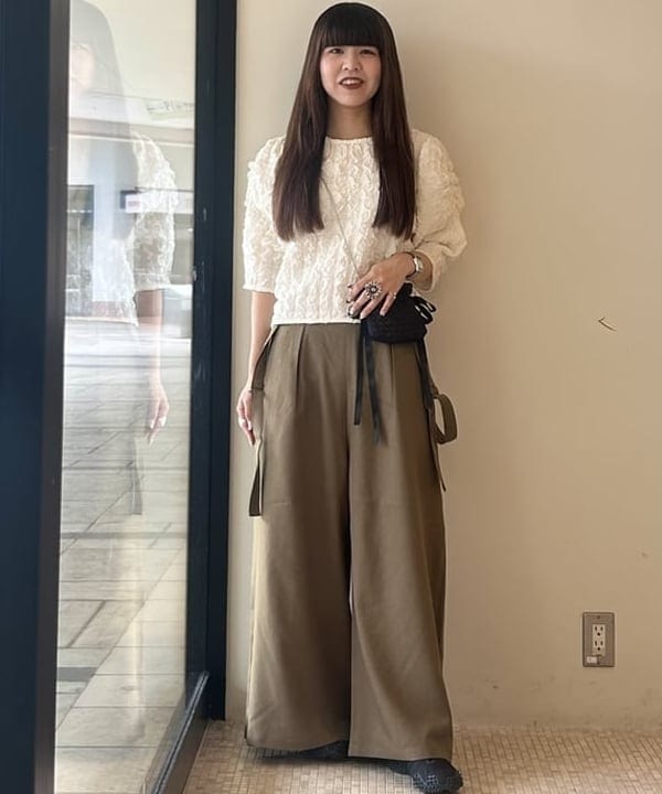 CAROLINA GLASERのポコポコ プルオーバーを使ったコーディネートを紹介します。｜Rakuten Fashion(楽天ファッション／旧楽天ブランドアベニュー)6160007