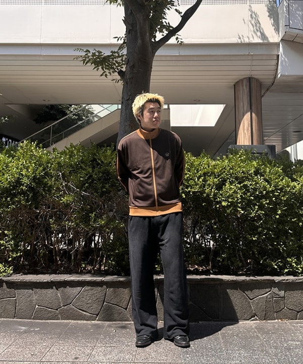 BEAMS HEARTのポリエステルジャージ 配色 トラックジャケットを使ったコーディネートを紹介します。｜Rakuten Fashion(楽天ファッション／旧楽天ブランドアベニュー)6160244