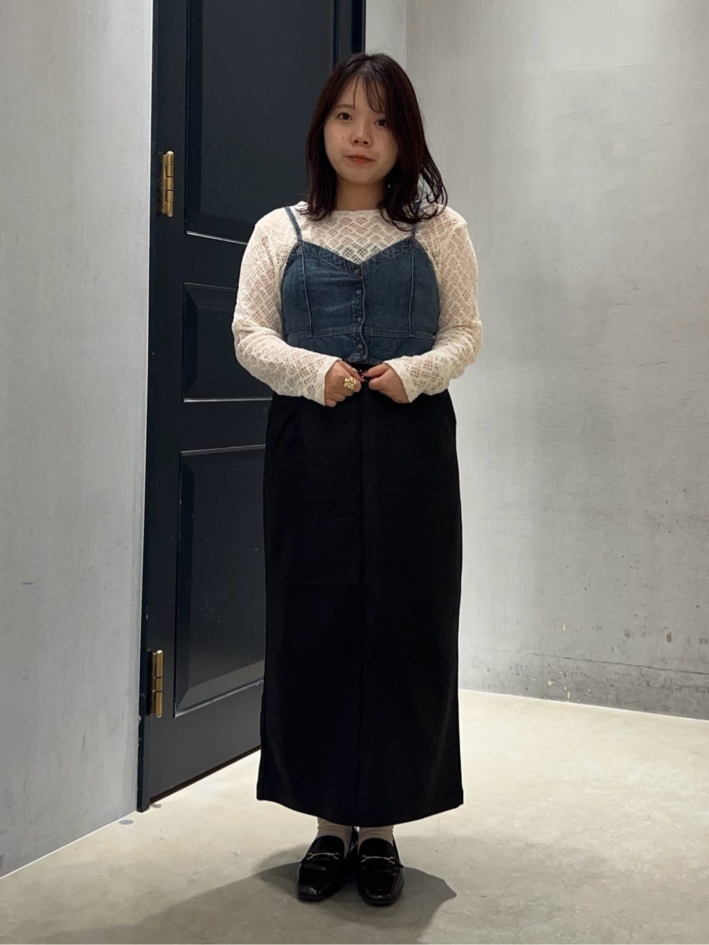 AMERICAN HOLICのフェイクレザーダンボールスカートを使ったコーディネートを紹介します。｜Rakuten Fashion(楽天ファッション／旧楽天ブランドアベニュー)6160720