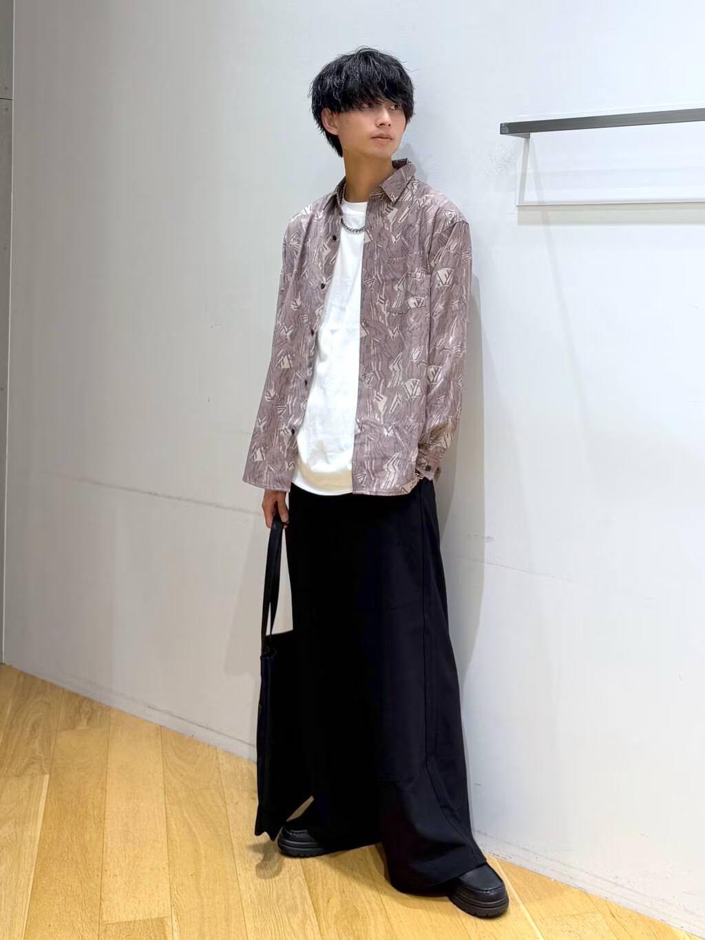 LAKOLEのコレラクシャツTRを使ったコーディネートを紹介します。｜Rakuten Fashion(楽天ファッション／旧楽天ブランドアベニュー)6161554