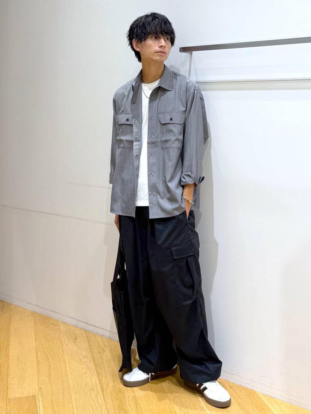 LAKOLEの【セットアップ可】冷感ワッシャーシャツ長袖を使ったコーディネートを紹介します。｜Rakuten Fashion(楽天ファッション／旧楽天ブランドアベニュー)6161558