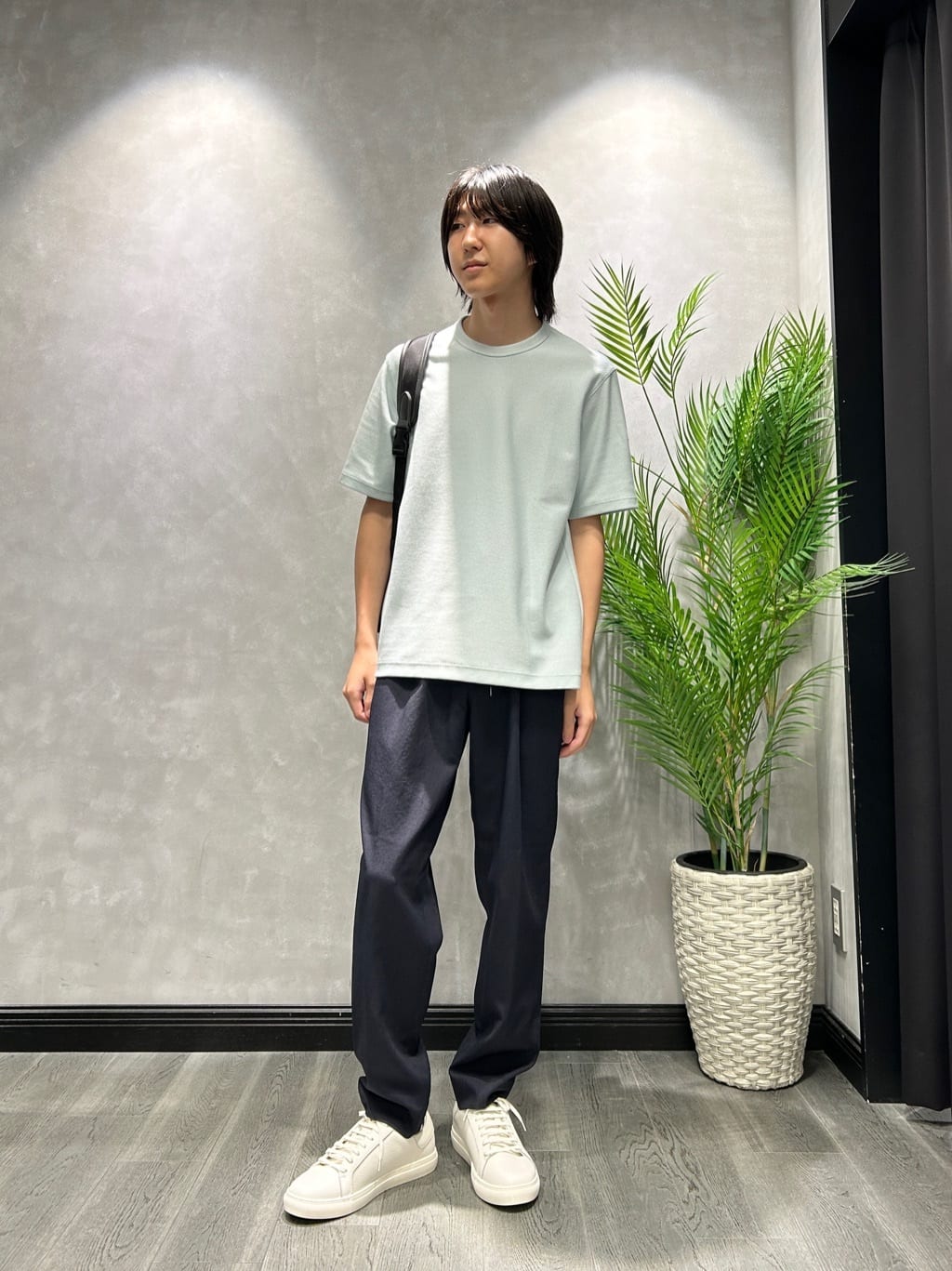 TAKEO KIKUCHIの【尾州織/Made in JAPAN】メランジ Tシャツを使ったコーディネートを紹介します。｜Rakuten Fashion(楽天ファッション／旧楽天ブランドアベニュー)6162175