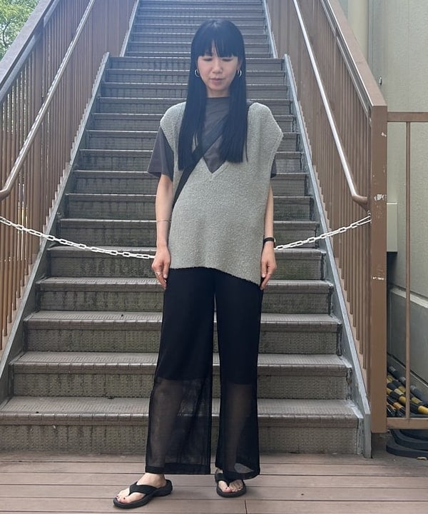 BEAMS HEARTのカガリ編み ショルダー バッグを使ったコーディネートを紹介します。｜Rakuten Fashion(楽天ファッション／旧楽天ブランドアベニュー)6162707