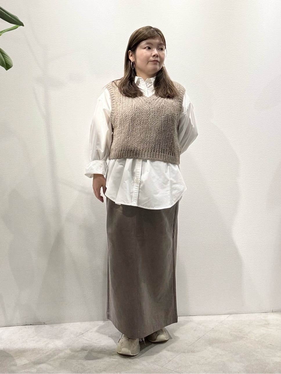 AMERICAN HOLICの【選べる丈】甘編みニットベストを使ったコーディネートを紹介します。｜Rakuten Fashion(楽天ファッション／旧楽天ブランドアベニュー)6163773