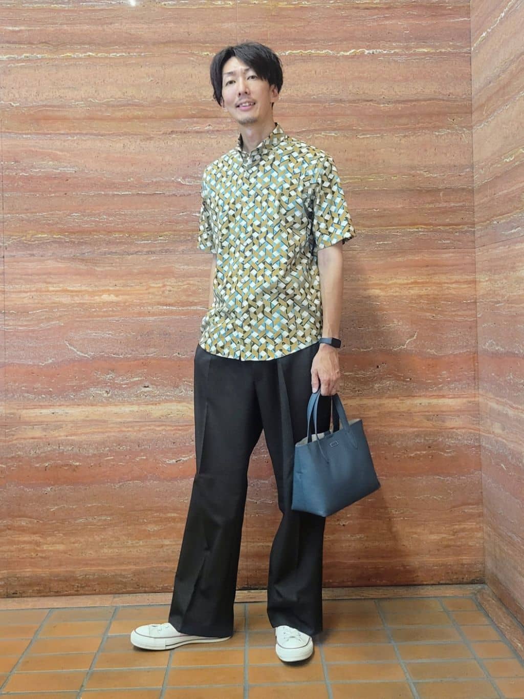 TAKEO KIKUCHIの【COOL CITY WEAR】籠目アート柄 サッカーシャツ /通気性を使ったコーディネートを紹介します。｜Rakuten Fashion(楽天ファッション／旧楽天ブランドアベニュー)6165591