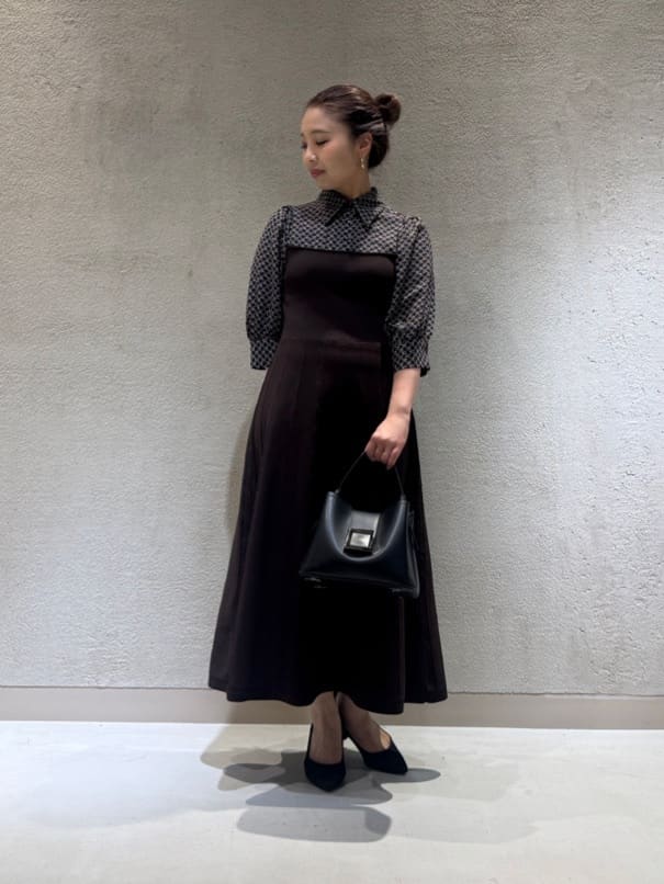 Vinのシャツドッキングニットワンピースを使ったコーディネートを紹介します。｜Rakuten Fashion(楽天ファッション／旧楽天ブランドアベニュー)6167115