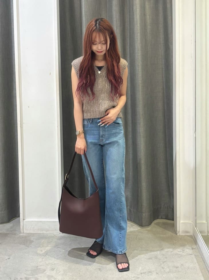 AMERICAN HOLICの【選べる丈】甘編みニットベストを使ったコーディネートを紹介します。｜Rakuten Fashion(楽天ファッション／旧楽天ブランドアベニュー)6169763