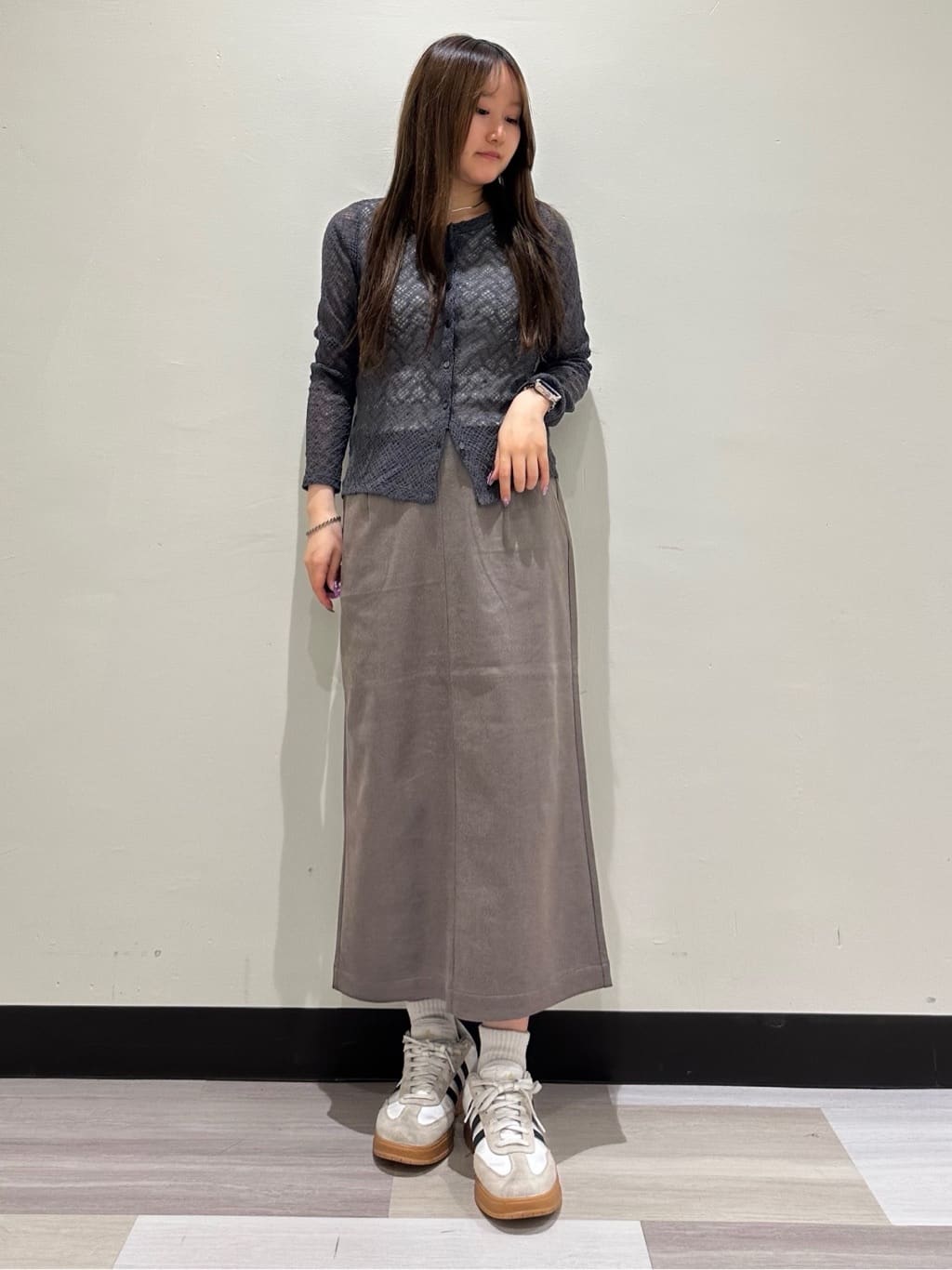 AMERICAN HOLICのレースカーディガンを使ったコーディネートを紹介します。｜Rakuten Fashion(楽天ファッション／旧楽天ブランドアベニュー)6169877