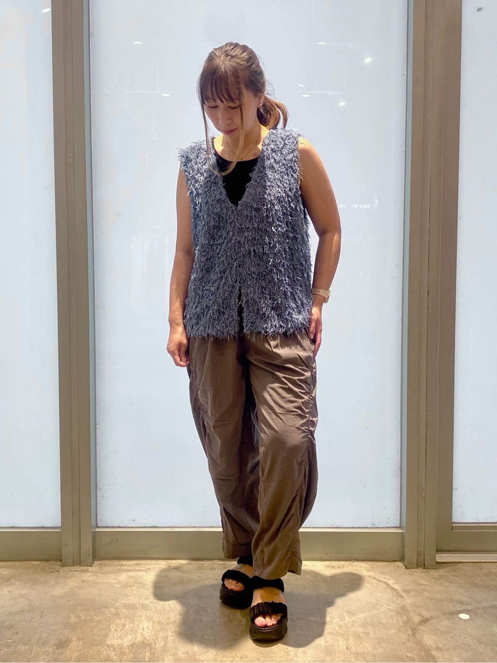 AMERICAN HOLICの【前後2WAY】フリンジベストを使ったコーディネートを紹介します。｜Rakuten Fashion(楽天ファッション／旧楽天ブランドアベニュー)6170314