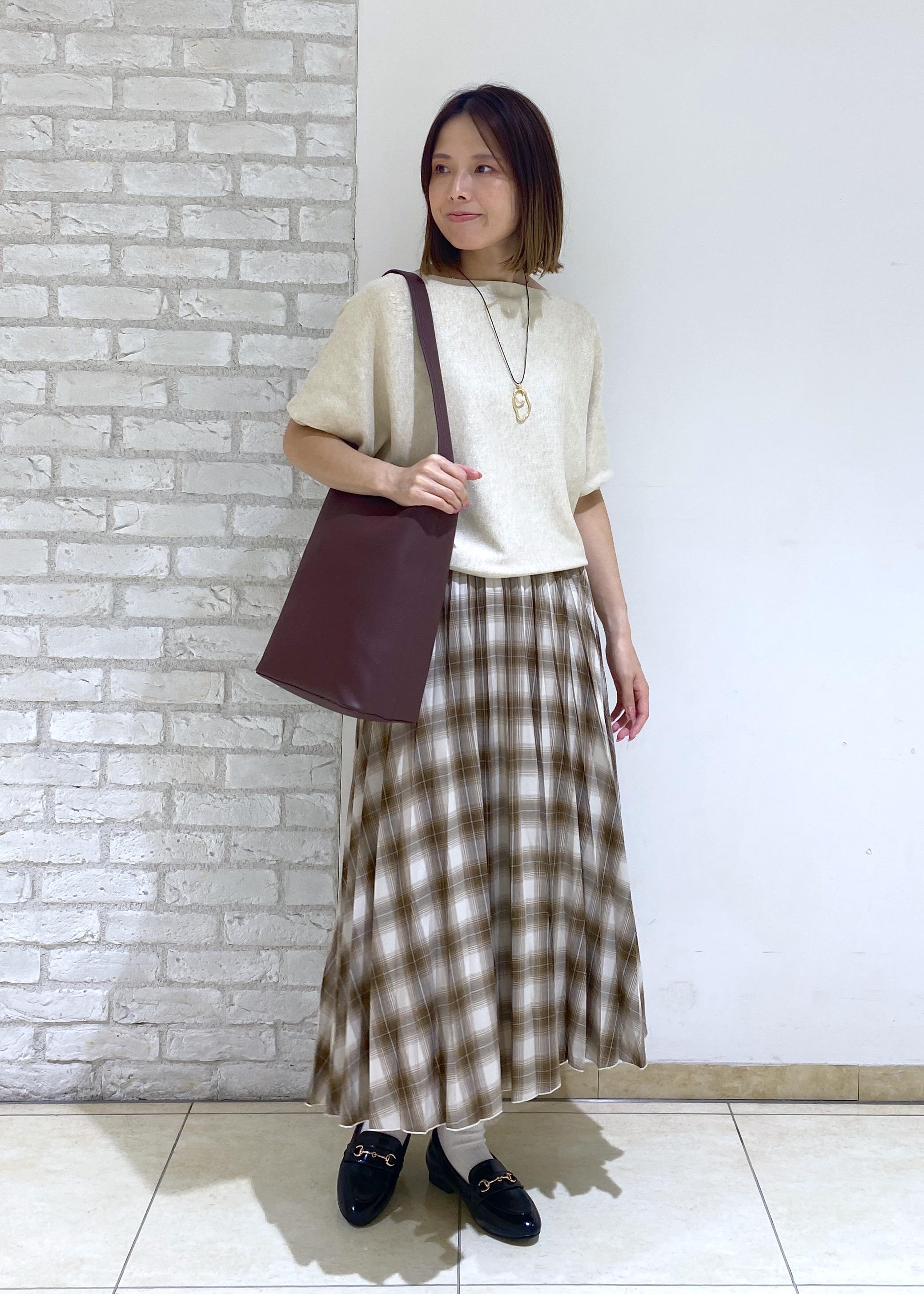 ROPE' PICNICのラメ混ドルマン7分袖ニットを使ったコーディネートを紹介します。｜Rakuten Fashion(楽天ファッション／旧楽天ブランドアベニュー)6197402