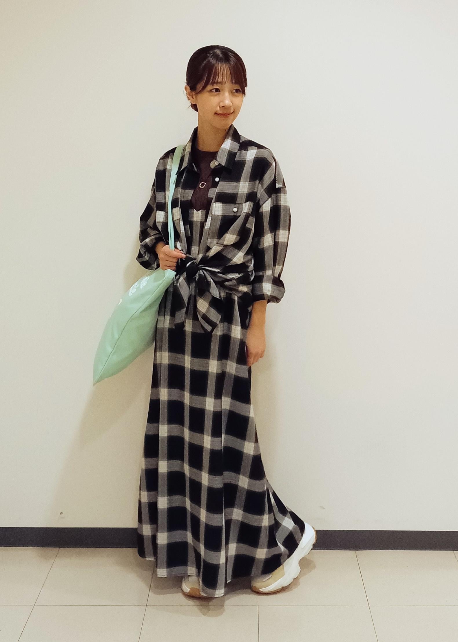 ROPE' PICNICのオンブレチェックシャツ/UVケアを使ったコーディネートを紹介します。｜Rakuten Fashion(楽天ファッション／旧楽天ブランドアベニュー)6197448