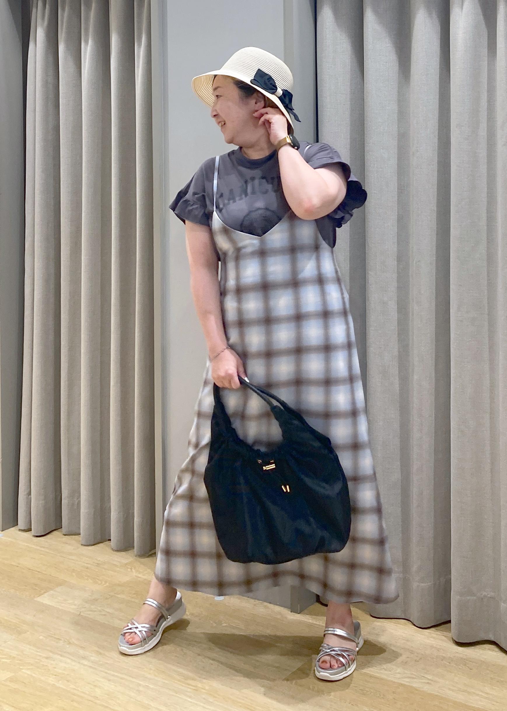 ROPE' PICNICの袖フリルカレッジロゴTシャツを使ったコーディネートを紹介します。｜Rakuten Fashion(楽天ファッション／旧楽天ブランドアベニュー)6197482